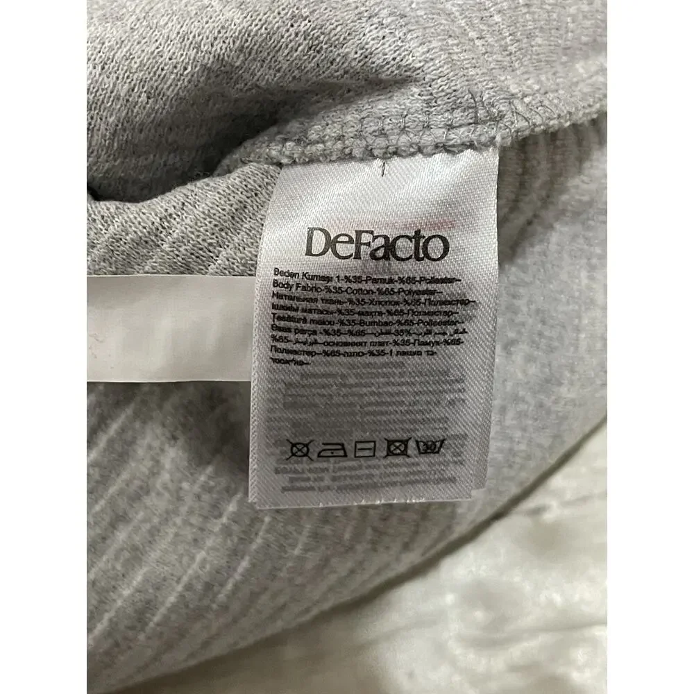 De Facto Sweater Mens XL Striped Sweatshirt Gray Pullover Long Sleeve N138
